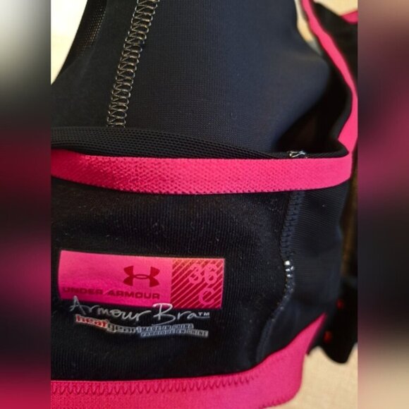 Under Armour women's size 36C black with pink sports bra EUC - Picture 3 of 7